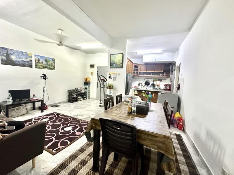 Pangsapuri untuk Dijual di Starville - Carlson Chee - Living Room - PropertyGuru.com.my