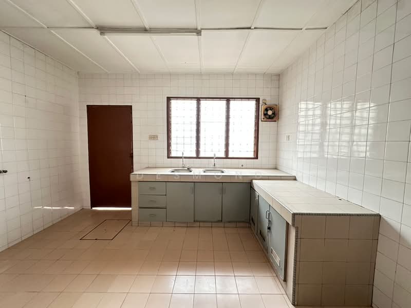 Rumah Teres 2-Tingkat untuk Dijual di SS2 (Petaling Jaya) - Desmond Tan - PropertyGuru.com.my