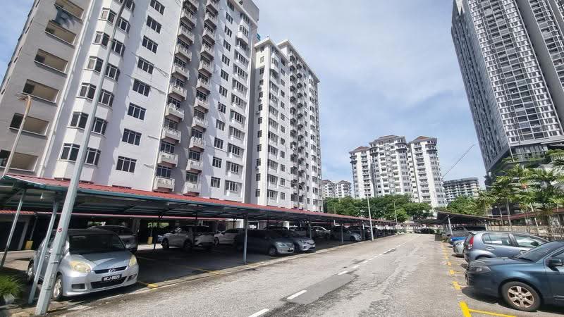 Kondominium untuk Disewa di Kelana Puteri - Annie Ng - Exterior - PropertyGuru.com.my