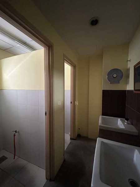 Shop / Office for Rent in Jalan Klang Lama (Old Klang Road) (Kuala Lumpur) - Ben Lor - PropertyGuru.com.my