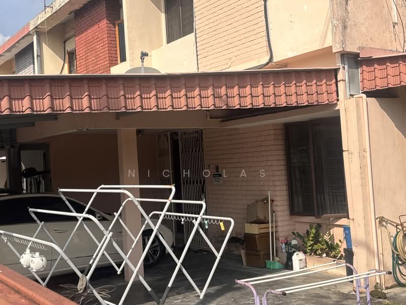 Rumah Teres 2 Tingkat untuk Dijual di Ipoh Garden (Ipoh) - Nicholas Poh - Exterior - PropertyGuru.com.my