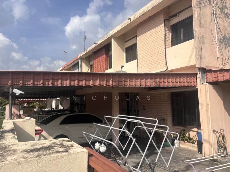 Rumah Teres 2 Tingkat untuk Dijual di Ipoh Garden (Ipoh) - Nicholas Poh - Exterior - PropertyGuru.com.my