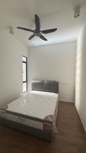 Servis Apartment untuk Disewa di Paramount Utropolis - Cannis Choy - PropertyGuru.com.my