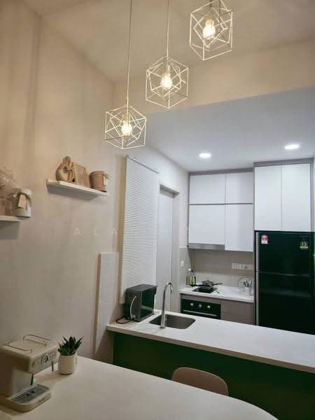 Kediaman Servis untuk Dijual di Citizen 2 - Alan Pang - PropertyGuru.com.my