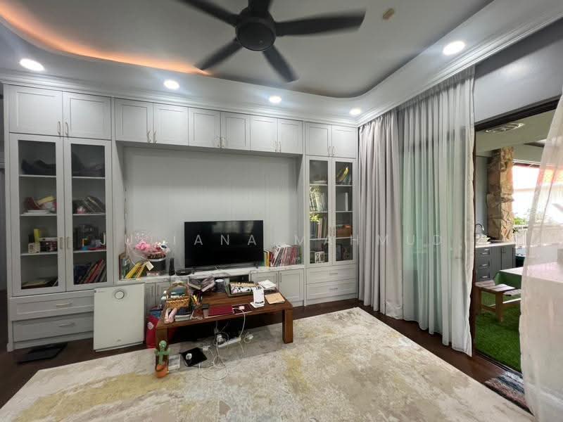 Bungalow House for Sale in Seksyen 11 (Kota Damansara) - Juliana Mahmud - PropertyGuru.com.my
