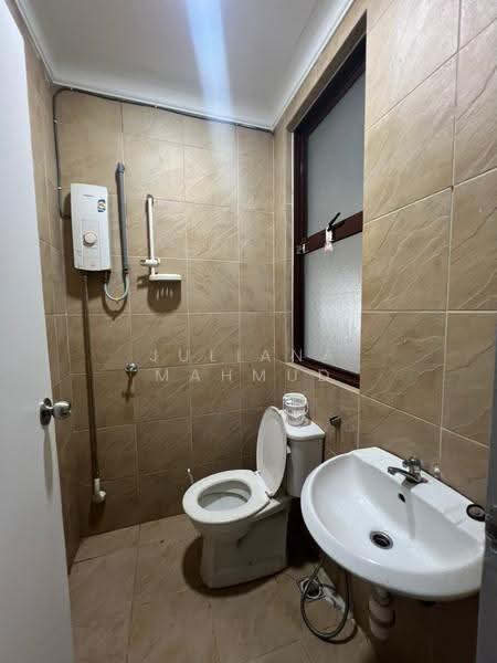 Bungalow House for Sale in Seksyen 11 (Kota Damansara) - Juliana Mahmud - PropertyGuru.com.my