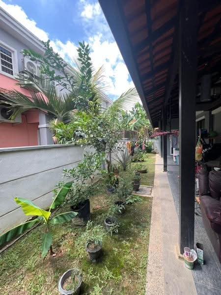 Bungalow House for Sale in Seksyen 11 (Kota Damansara) - Juliana Mahmud - PropertyGuru.com.my