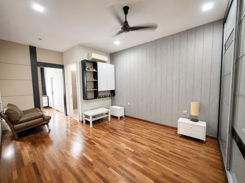 Banglo Lot Kosong untuk Dijual di Seksyen U1 (Glenmarie) - Kenny Chua - Living Room - PropertyGuru.com.my