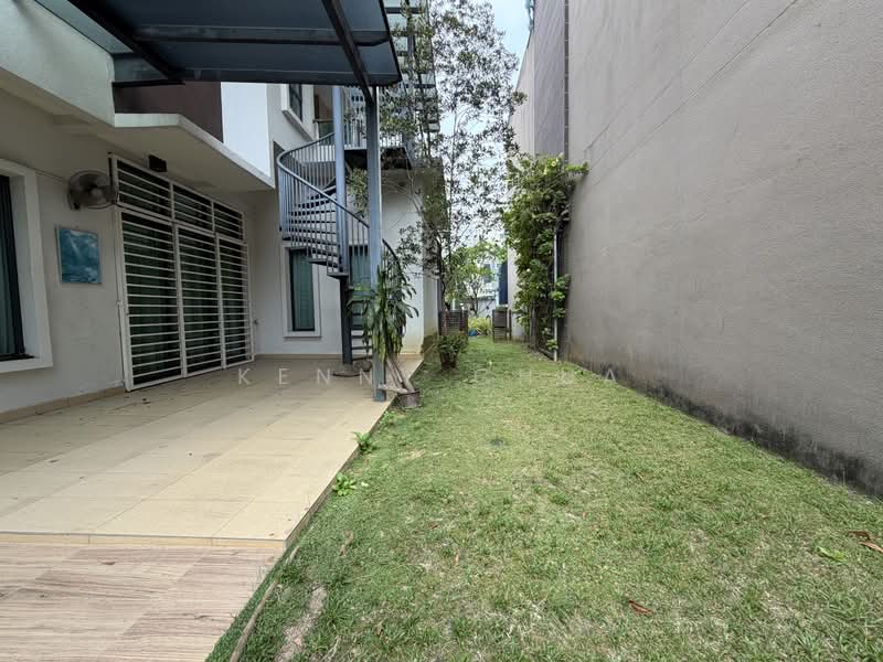 Zero-Lot Bungalow for Sale in Seksyen U1 (Glenmarie) - Kenny Chua - Exterior - PropertyGuru.com.my