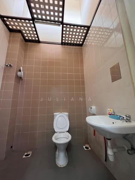 Rumah Teres 2-Tingkat untuk Dijual di Denai Alam (Shah Alam) - Juliana Mahmud - PropertyGuru.com.my