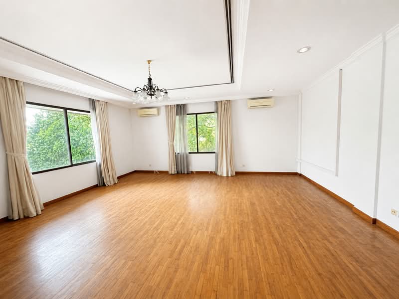 Rumah Banglo untuk Dijual di Glenmarie (Selangor) - Kenny Chua - Living Room - PropertyGuru.com.my