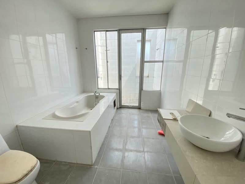 Semi-Detached House for Sale in Rawang (Selangor) - Chloe Kok - PropertyGuru.com.my
