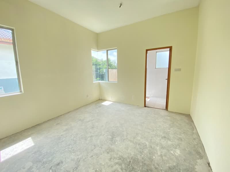Semi-Detached House for Sale in Rawang (Selangor) - Chloe Kok - PropertyGuru.com.my