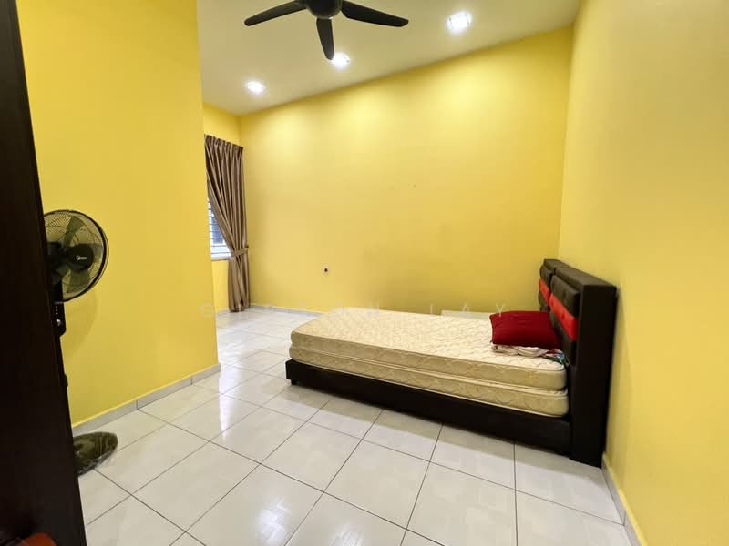 Rumah Teres 2-Tingkat untuk Dijual di Taman Sutera Indah (Kluang) - Gipson Lay - PropertyGuru.com.my