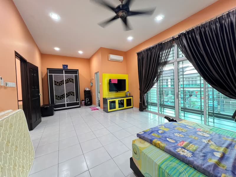 Rumah Teres 2-Tingkat untuk Dijual di Taman Sutera Indah (Kluang) - Gipson Lay - PropertyGuru.com.my
