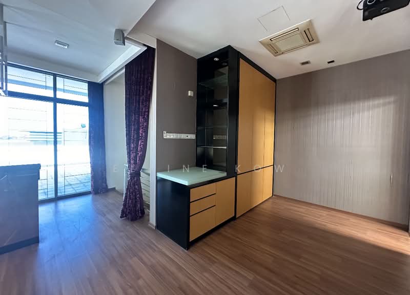 Bungalow for Sale in Glenmarie (Selangor) - Elaine Kow - PropertyGuru.com.my