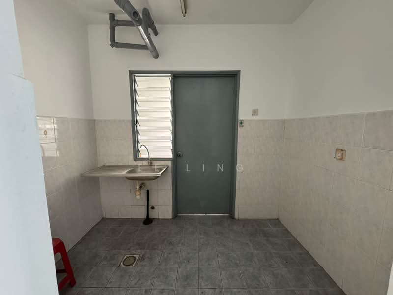 Pangsapuri untuk Dijual di Kinrara Ria - EE Ling - PropertyGuru.com.my