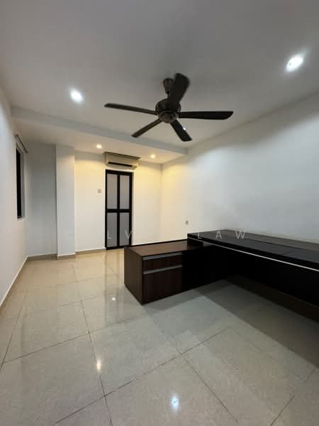 2.5-storey Terraced House for Sale in Bandar Utama 6 (Bandar Utama) - Calvin Law - PropertyGuru.com.my