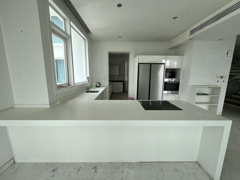 Condominium for Sale at Kiara 9 Residency - Fadzli Realtor - Kitchen - PropertyGuru.com.my