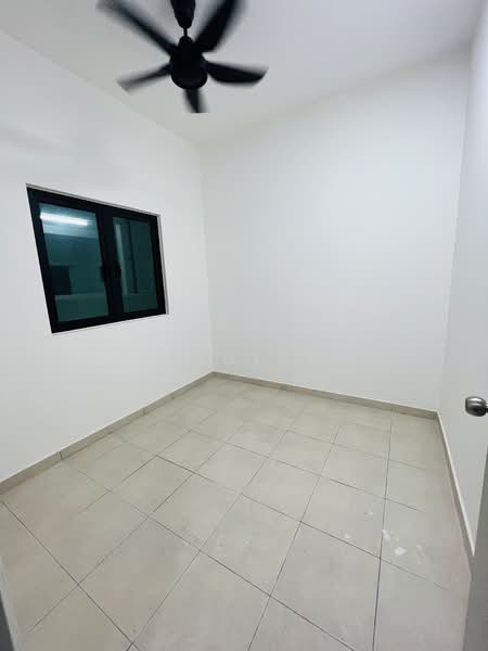 Servis Apartment untuk Dijual di JRK Senesta - Daniel Ng - PropertyGuru.com.my