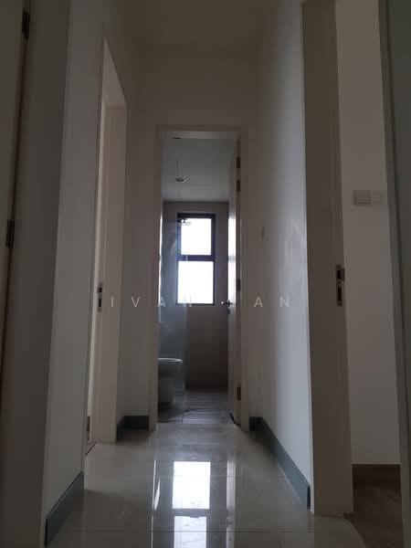 Service Residence for Sale at South View - Ivan Tan - Corridor - PropertyGuru.com.my