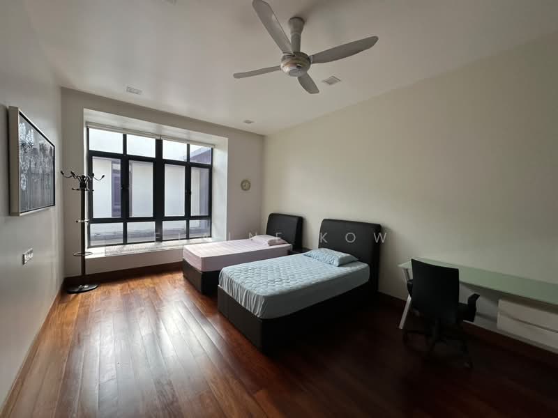Rumah Banglo untuk Dijual di Seksyen 13 (Shah Alam) - Elaine Kow - PropertyGuru.com.my