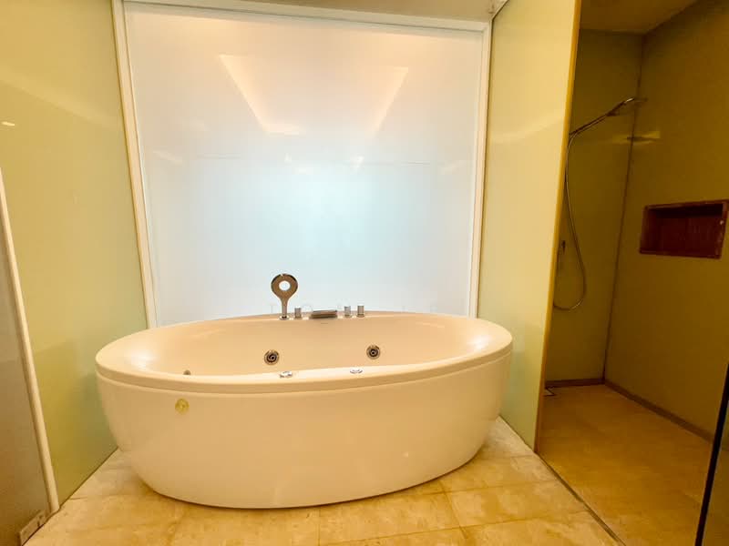 Kediaman Servis untuk Dijual di Quadro Residences - Tom Ip - PropertyGuru.com.my