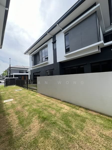Rumah Berkembar untuk Dijual di Eco Ardence (Setia Alam) - Ivan Wong - PropertyGuru.com.my