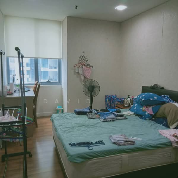 Kediaman Servis untuk Dijual di Mercu Summer Suites - David Lim - Bedroom - PropertyGuru.com.my