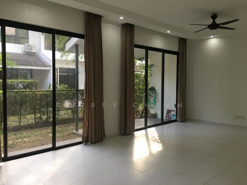 2-storey Terraced House for Sale in Lake Edge (Puchong) - Carrey Chiah - PropertyGuru.com.my