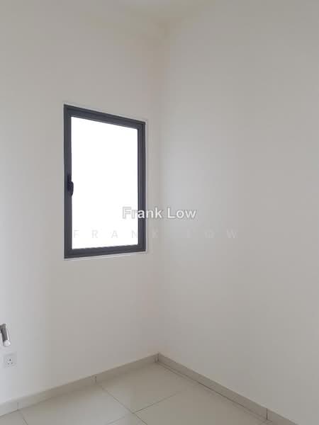 Kediaman Servis untuk Dijual di Seasons Garden Residences - Frank Low - PropertyGuru.com.my