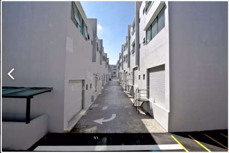 Shop / Office for Sale in Serdang (Seri Kembangan) - Sam Thoo - PropertyGuru.com.my