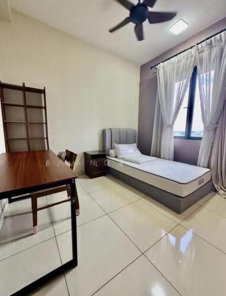 Kediaman Servis untuk Disewa di Setia City Residences - Lim Lee Lee - Bedroom - PropertyGuru.com.my