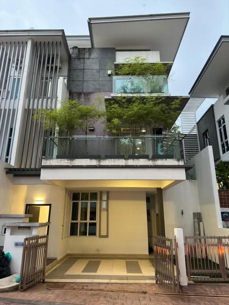 Semi-Detached House for Sale in Kampung Kerinchi (Bangsar South) (Kuala Lumpur) - Juliana Mahmud - PropertyGuru.com.my