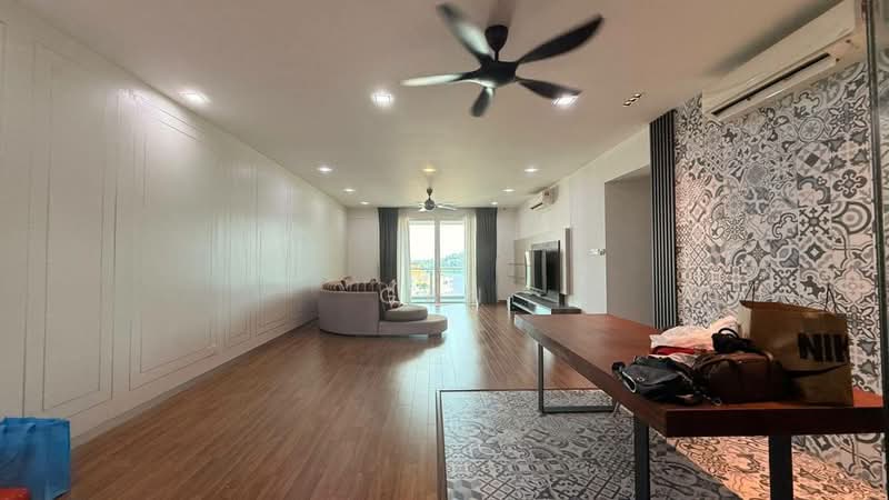 Servis Apartment untuk Disewa di Summerton - Gan Chun Kai - Living Room - PropertyGuru.com.my