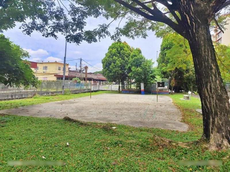 Semi-Detached House for Sale in Taman Baiduri (Dengkil) - Gordan Wong - Exterior - PropertyGuru.com.my