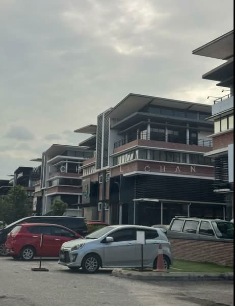 Commercial Semi-D for Sale in Bandar Puteri Puchong (Puchong) - Michael Chan - Exterior - PropertyGuru.com.my