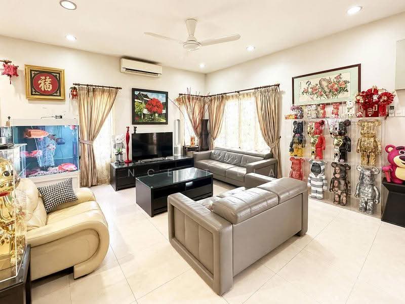 Semi-Detached House for Sale in Kota Damansara (Selangor) - Vincent Liaw - Living Room - PropertyGuru.com.my