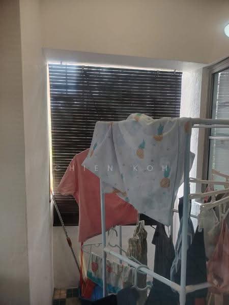 Kondominium untuk Dijual di Pantai Panorama Condominiums - Chien Koh - Balcony - PropertyGuru.com.my