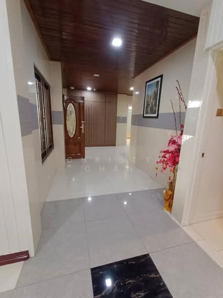 Bungalow House for Sale in Country Heights (Kajang) - Christy Chan - Corridor - PropertyGuru.com.my