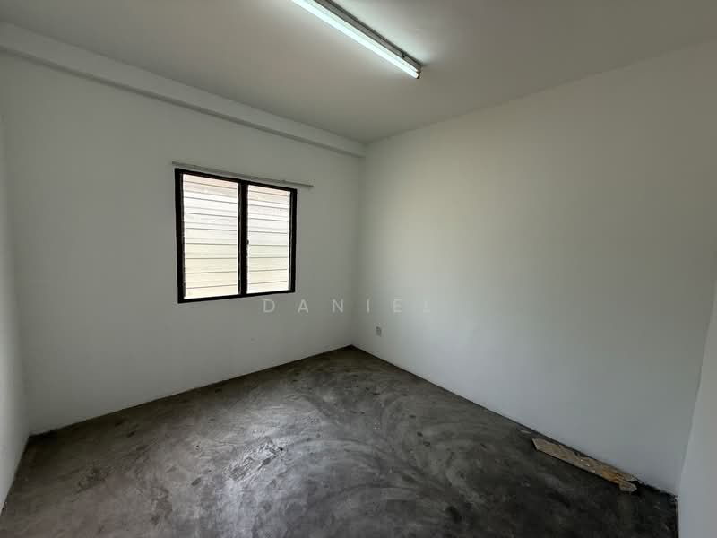 Pangsapuri untuk Dijual di Putra Permai Block B - Daniel Ng - PropertyGuru.com.my