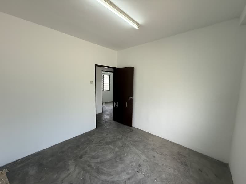 Pangsapuri untuk Dijual di Putra Permai Block B - Daniel Ng - PropertyGuru.com.my