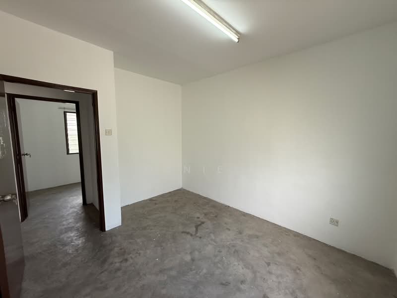 Pangsapuri untuk Dijual di Putra Permai Block B - Daniel Ng - PropertyGuru.com.my