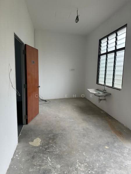 Kedai / Pejabat untuk Dijual di Kampung Cherang Cina (Bukit Payung) - C C Khor - PropertyGuru.com.my