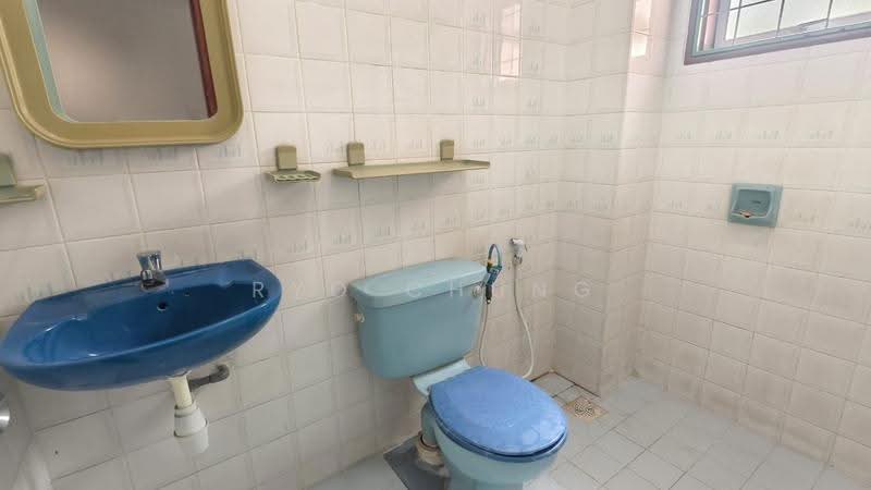 2-storey Terraced House for Sale in Usj 2 (Subang Jaya) - Ryo Chung - Bathroom - PropertyGuru.com.my