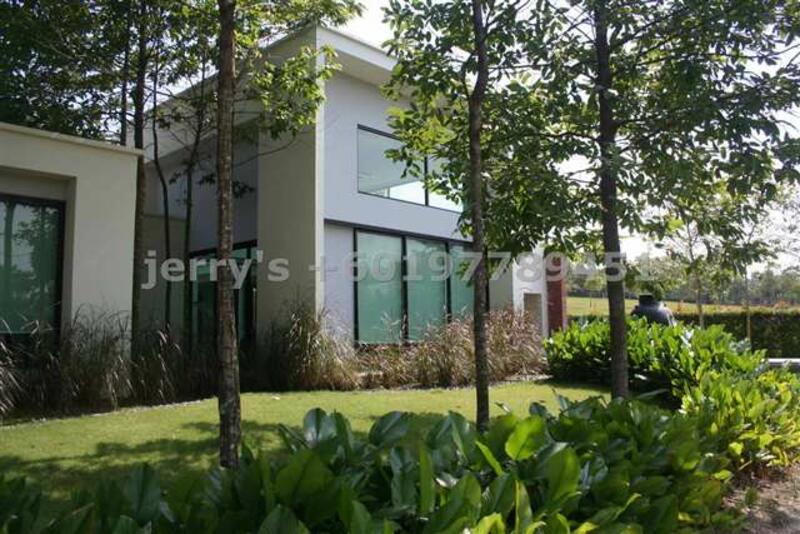 Rumah Banglo untuk Dijual di Leisure Farm (Gelang Patah) - Roy Lim Wei Chao - PropertyGuru.com.my