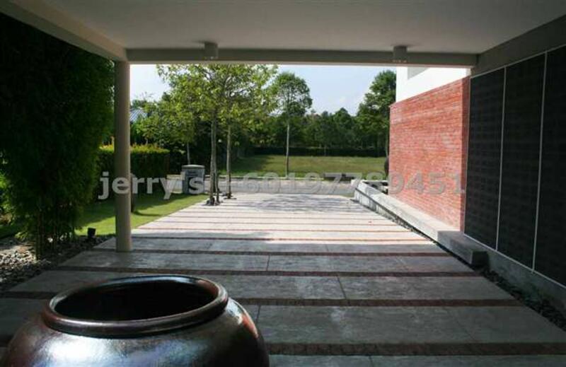 Rumah Banglo untuk Dijual di Leisure Farm (Gelang Patah) - Roy Lim Wei Chao - PropertyGuru.com.my