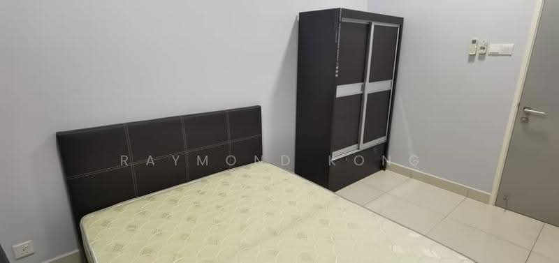 Service Residence for Sale at Skysuites @ Meldrum Hills - Raymond Kong - Bedroom - PropertyGuru.com.my