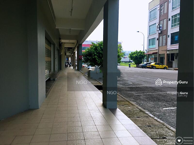 For Sale - BATU PAHAT (4 Storey Double Frontal Shop Office)