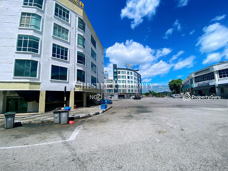 For Sale - BATU PAHAT (4 Storey Double Frontal Shop Office)